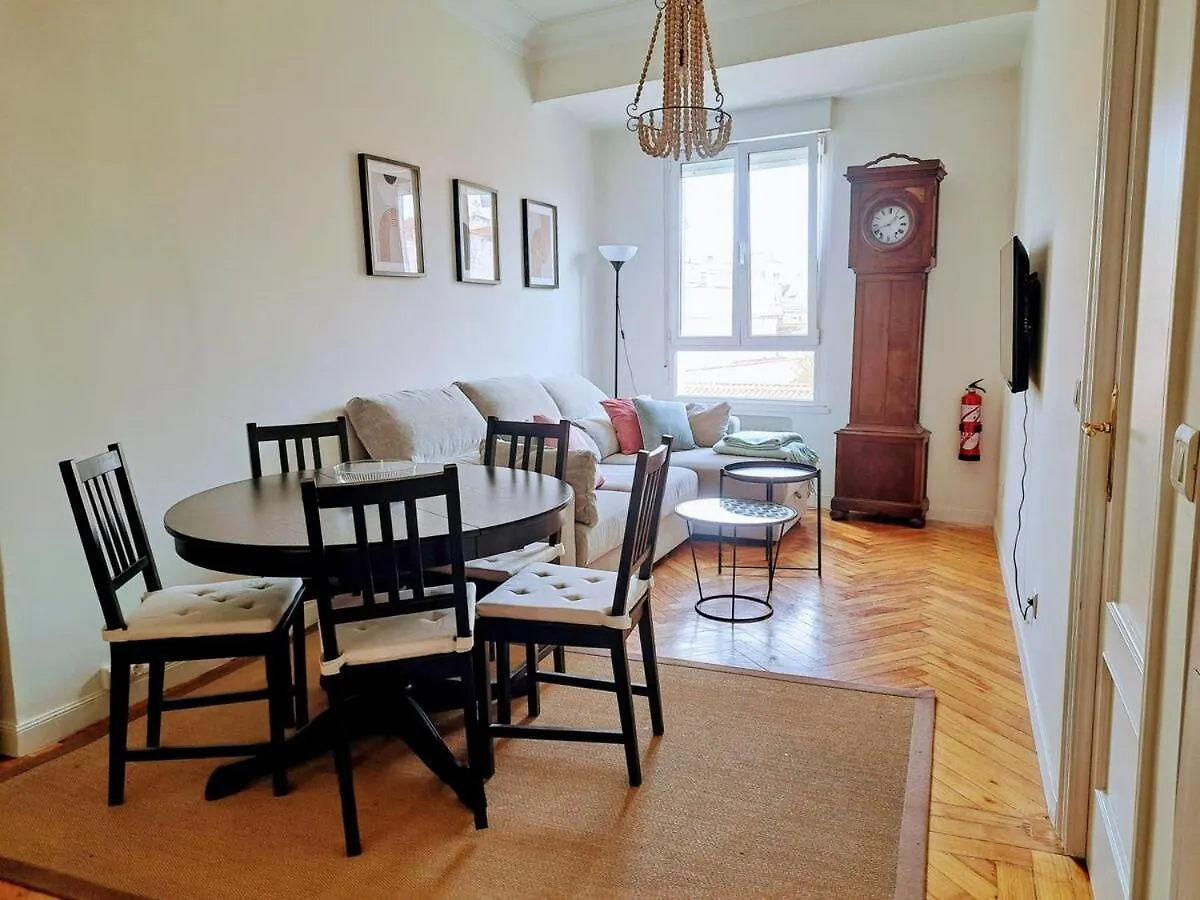 Apartment 2 Next To The Bay And Cathedral Santander